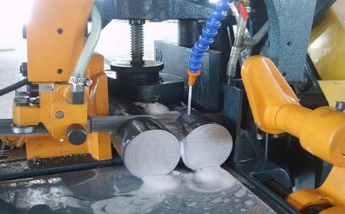 衡山卧式带锯床的送料方式有哪几种？